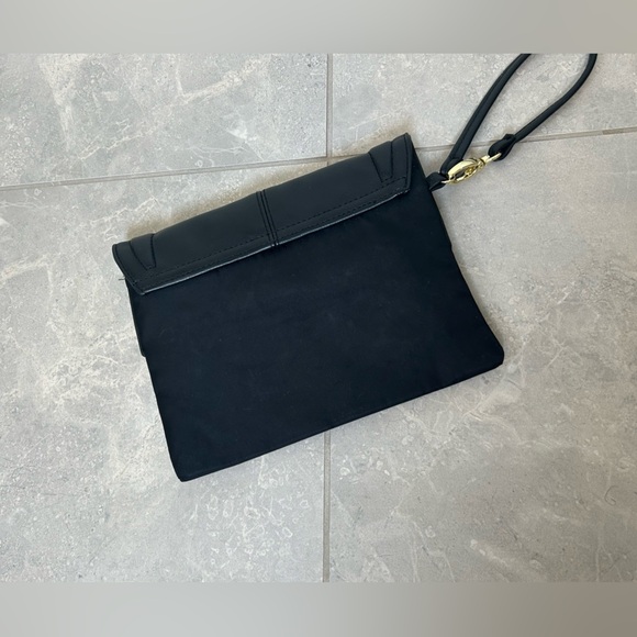 STEVE MADDEN QUILTED NYLON BACKPACK/PURSE - Picture 13 of 15